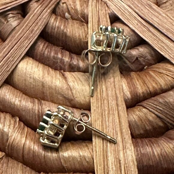 Stunning Small Emerald Stud Earrings in 14k Solid Gold W/Diamonds Studs - Picture 7 of 9